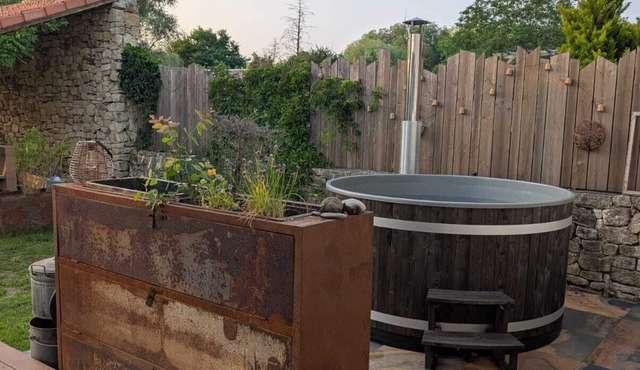 Large country house sleeps 14 - Garden - Nordic bath