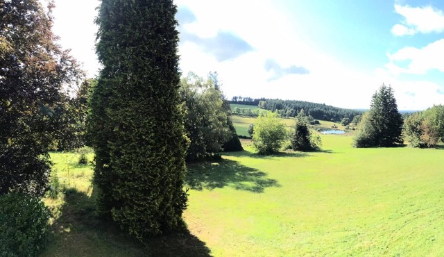 Large country house in Corrèze, 6.5 hectares of land, close to amenities
