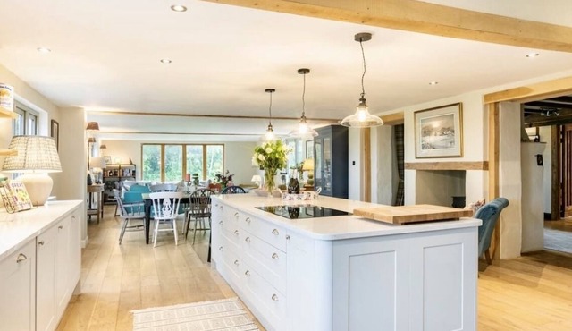 Large country house, rural location near Sandwich with hot tub.