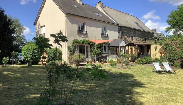Large Country House set in beautiful Breton countryside