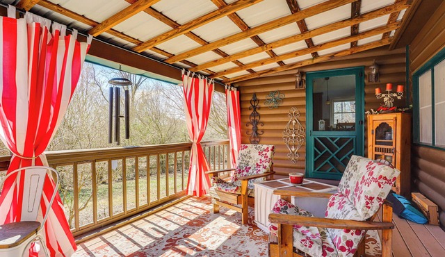 Large Deck: Luxe 6-Acre Retreat in Dahlonega!