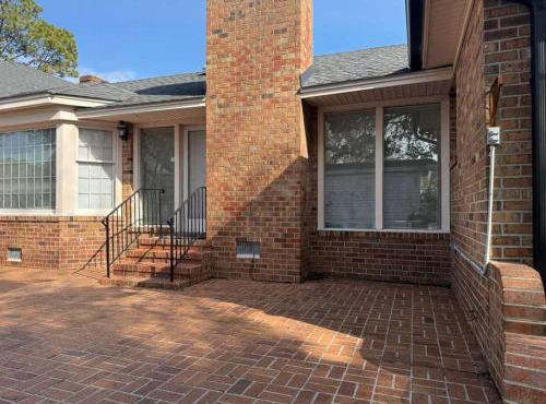 Large Desirable Corner House