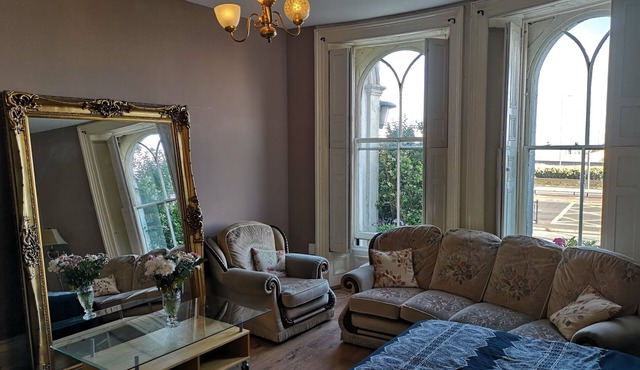 Large Double in Regency Property Next to Cliffs and Port