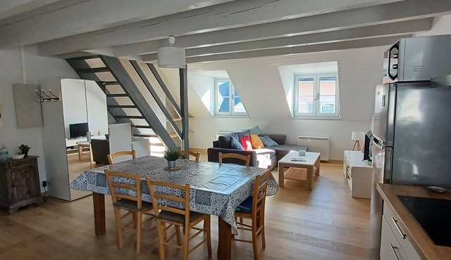 Large duplex apartment 60m2, 3 stars