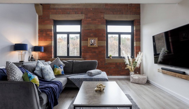 Large Duplex Penthouse Apartment