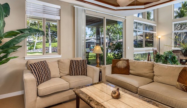 Large End Unit - Special Pricing - Luxurious 3 Bedroom/3 Bath Town Home