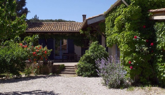 Large family home with garden, near lac du salagou, gorges de l'hérault