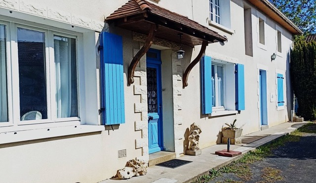 Large family home sleeps 20 in the heart of the Charente countryside