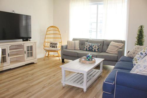 Large Families, Steps to Beach, Ocean View