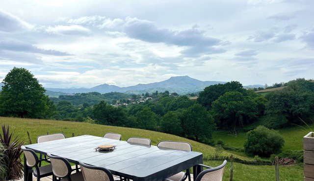 Large family apartment 145m² - quiet & nature