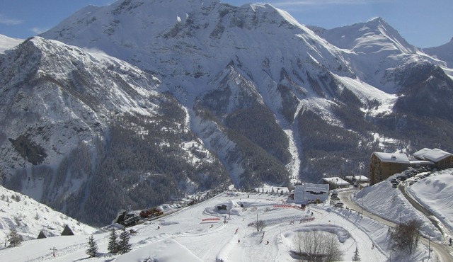 Large family chalet for 12 people