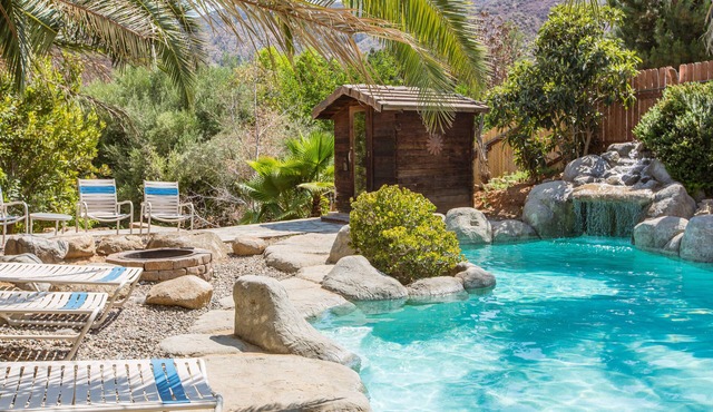 Large family Gathering? Have them all under one roof in this beautiful setting