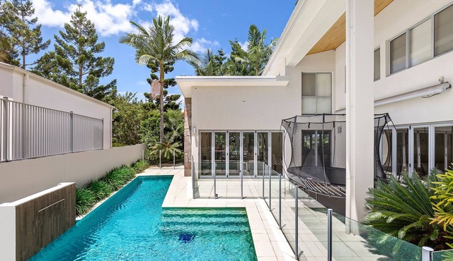 Large family home in golf resort