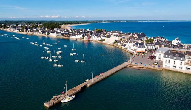 Large family home in the heart of Ile Tudy