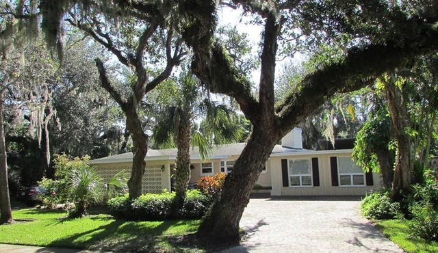 Large family home just a short walk from the BEACH!