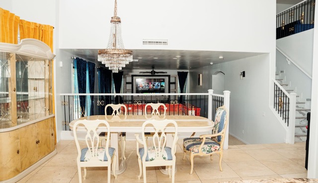 Large Family Home Near Phoenix