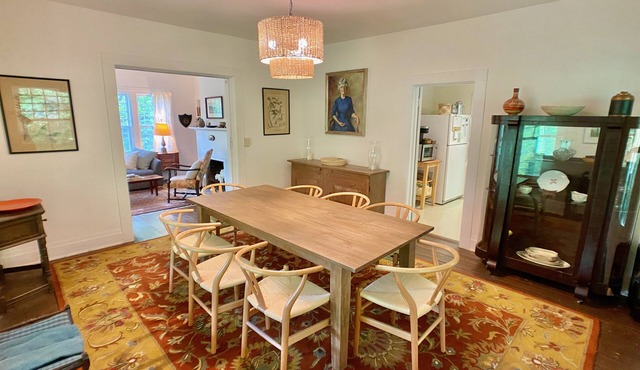 Large Family Home That Sleeps 16 Located Only 20 Minutes from Asheville