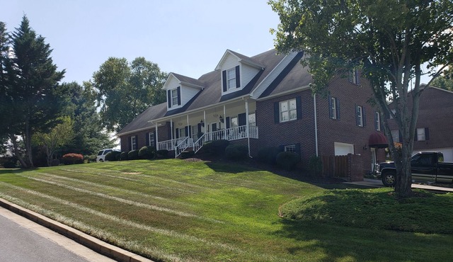 Large family home with all the bells and whistles!