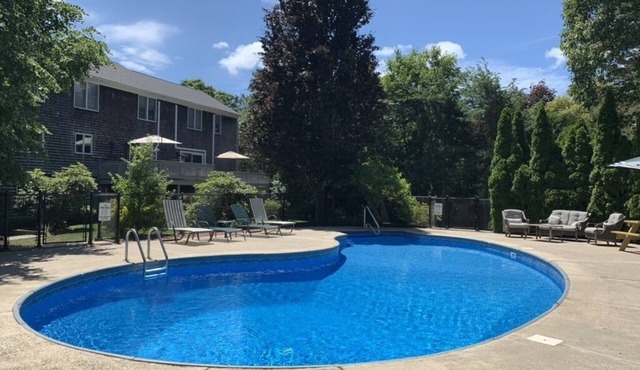 Large Family Home w/Heated Pool