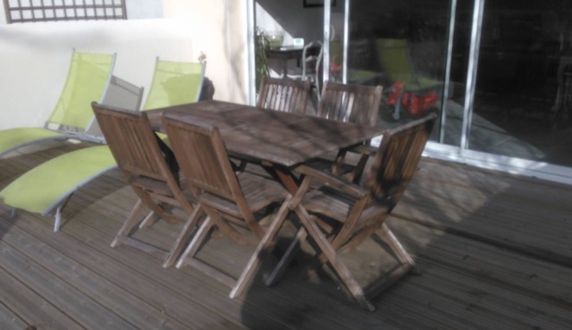 Large family home with garden for one or two families