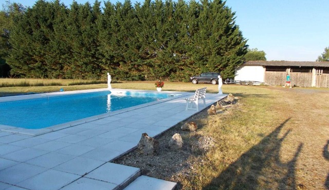 Large Family House in Mussidan with pool, garden and only 20 minutes to Bergerac