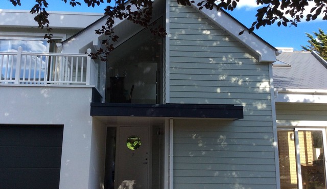 Large family house with a swimming pool, close to blue flag beaches