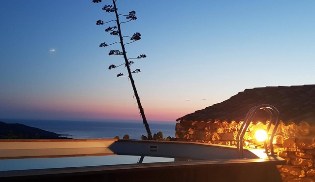 Large Family Villa Amazing Sea View, 10mn Cupabia Beach