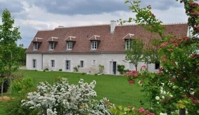 Large farmhouse, 5 épis (stars), every comfort, quiet, private pool 15 pers. max