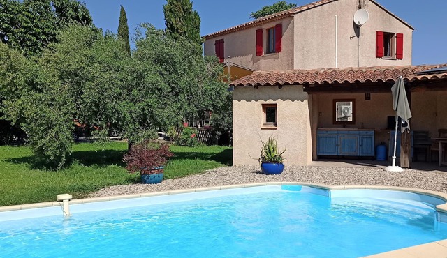 LARGE AIR-CONDITIONED VILLA IN A TYPICALLY UNSPOILT PROVENCAL VILLAGE