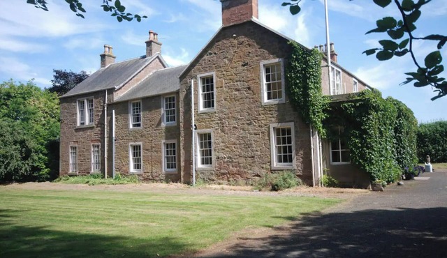 Large country house perfect for family or friends.