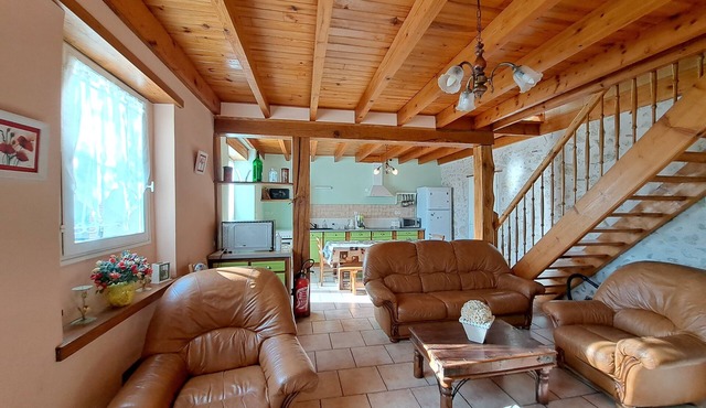 Large gîte with private garden overlooking the forest.