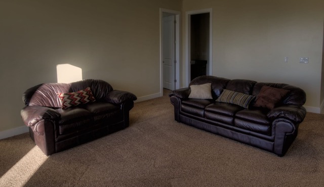 Large Gorgeous Modern Home