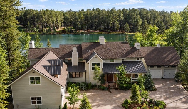 Large Group Getaway | Peaceful Views