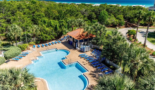 Large Heated Pool + Hot Tub! Private Beach Access!