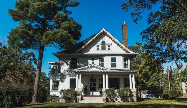 Large Historic Estate on the shores of Lake Winona