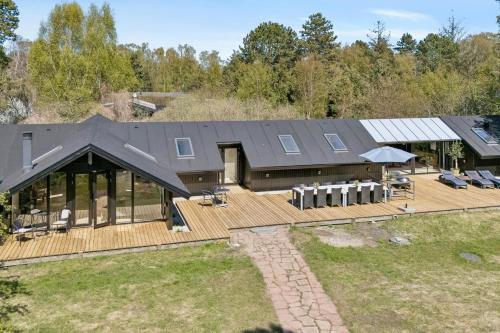 Large Holiday Home Near Beach And Rørvig Harbour