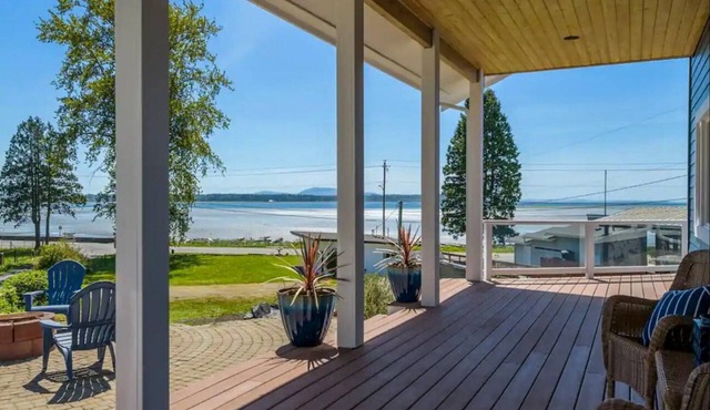 Large home Close to beach, BBH 8233