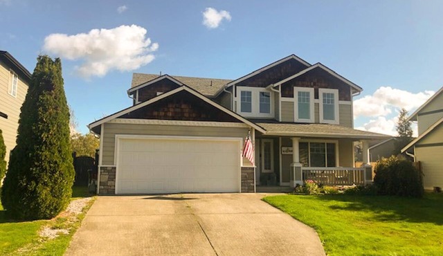 Large home Close to beach, BBH 7402