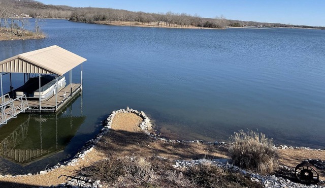 Large Home on beautiful Crown Lake