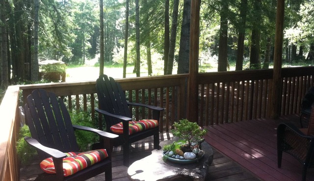 Large home on private 14 acre redwood meadow