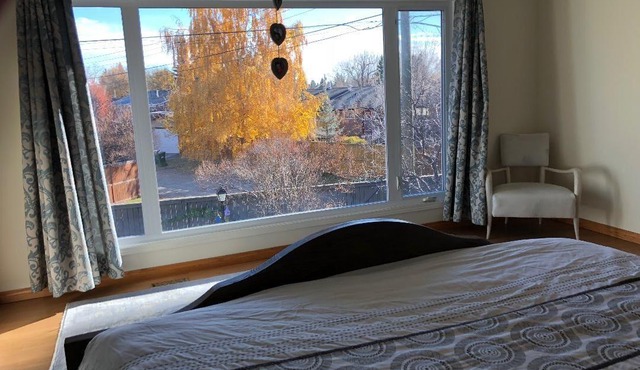 Large Home with park and mountain views