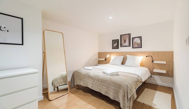 Large house: billiards, garden, beaches 25 min