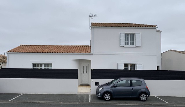 Large house for up to 10 people with 4 bedrooms