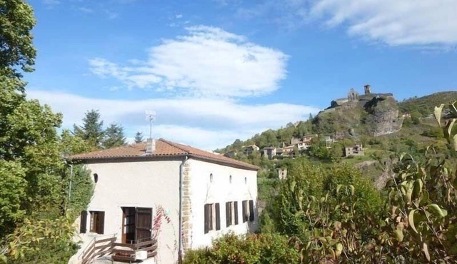 Large house for families and friends near Gorges de l'Allier