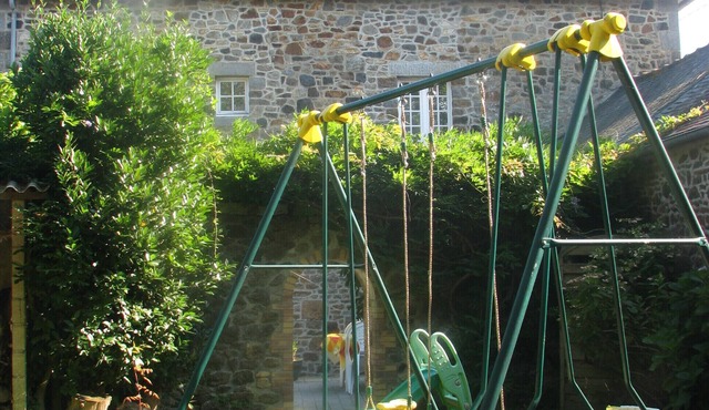 Large house full of charm in the romantic Brittany region