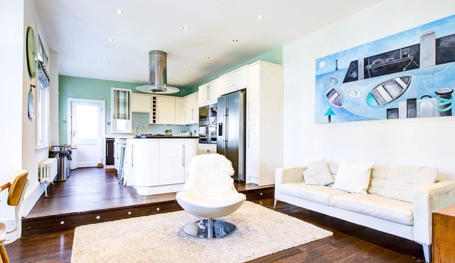 Large house | Leigh | Sea views - Pass the Keys