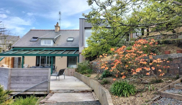 Large House Near Beach for 12