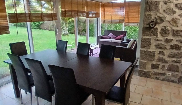 Large house near Mur de Barrez