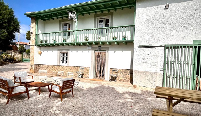 Large house near the beach of Gerra