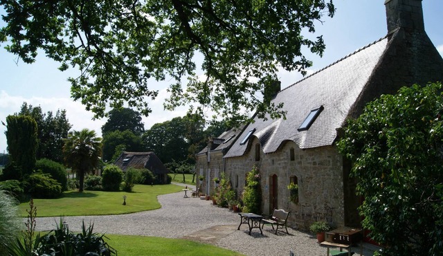 Large house with covered and heated swimming pool